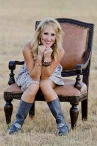 Sammons cabaret artist -- Lynne Cadena 3/21/13